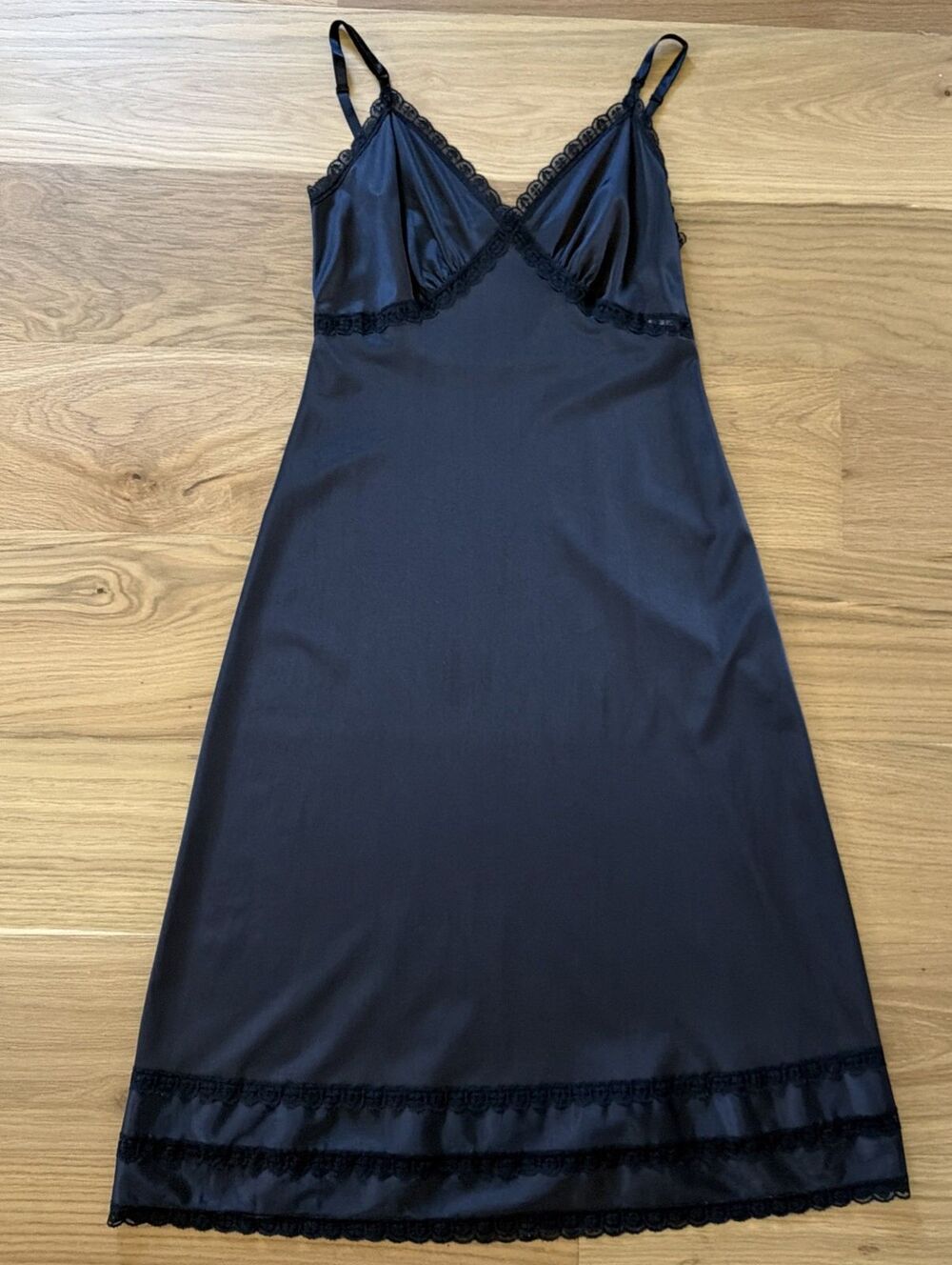 Vtg Sears Women V Neck Nightgown Babydoll Slip Dress 34 Black Lace Trim Romantic